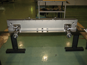 加工機器用のラ加温型ドクターチャンバー